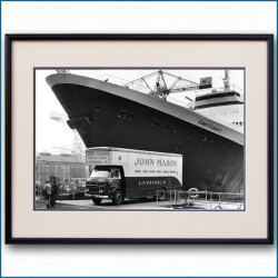 1969年 客船クイーンエリザベス2の写真 3329LL黒