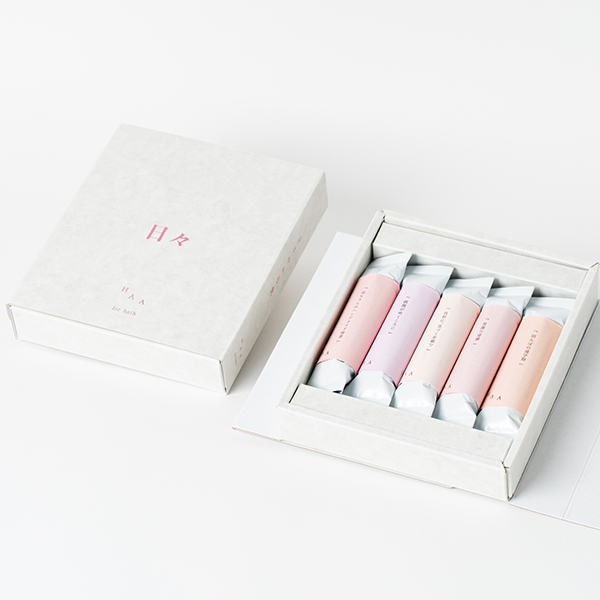 HAA for bath 日々 （5個入り） 「ささやかな愛」 / 入浴剤