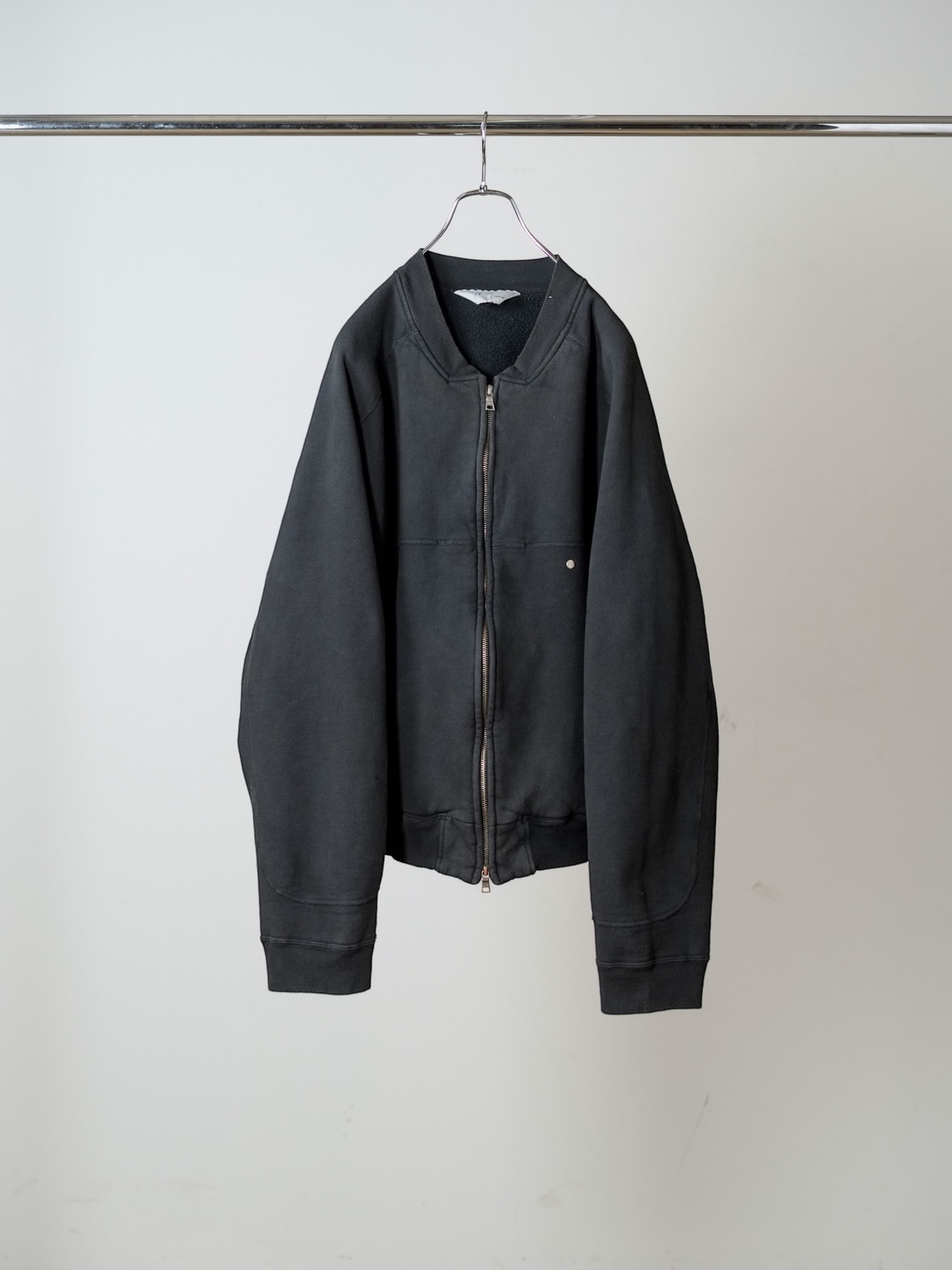 ANCELLM FLEECE-LINED SWEAT VARSITY SHIRT BLACK 2026AW