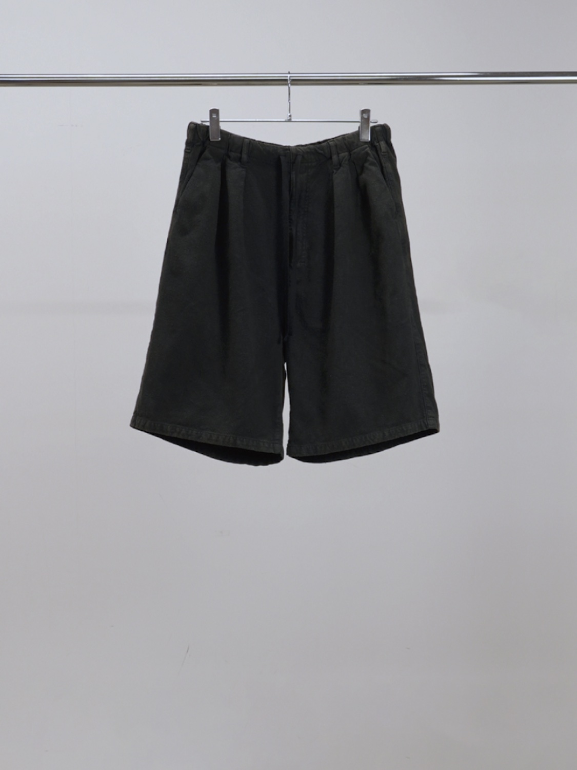 ANCELLM C/R DUCK SHORT PANTS BLACK 2026SS
