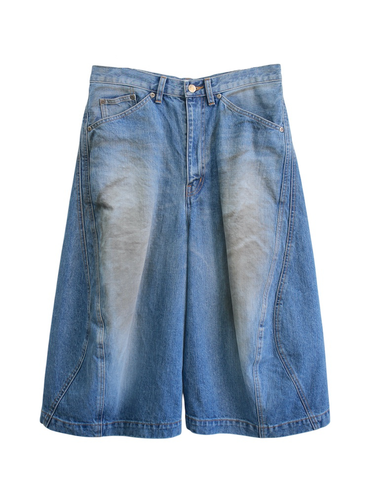 NVRFRGT 3D TWISTED JORTS DISTRESSED FADED INDIGO 25SS