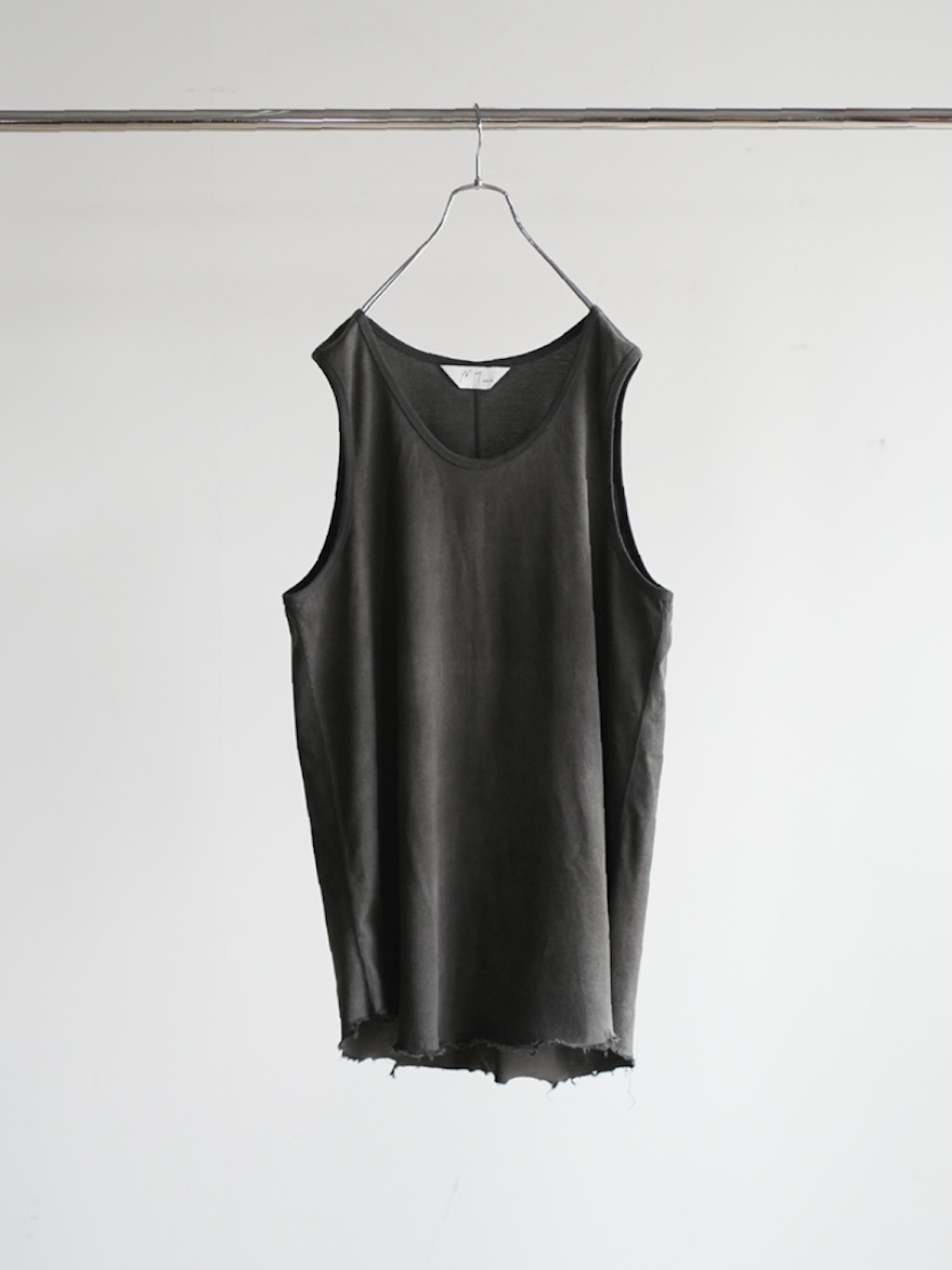 ANCELLM UNEVENNESS TANK TOP BLACK 2026 Summer