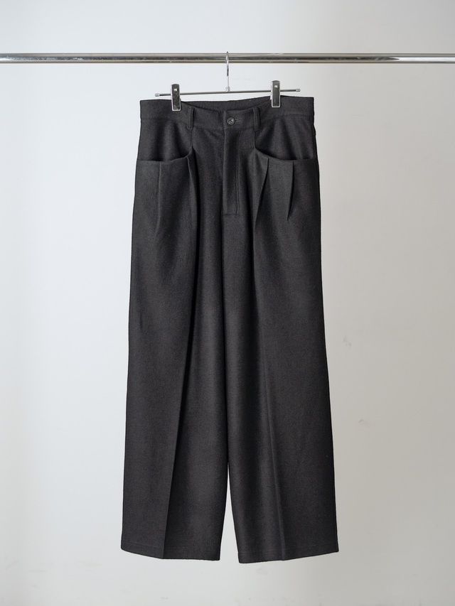 ANCELLM WOOL CUT WIDE TUCK SLACKS BLACK 2026AW