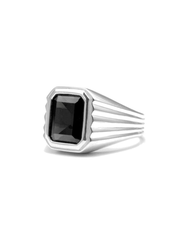 EPHEMERAL GANGSTER RING (ONYX)