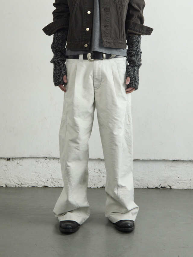 NVRFRGT TUCKED WIDE LEG TROUSERS WHITE 2025AW