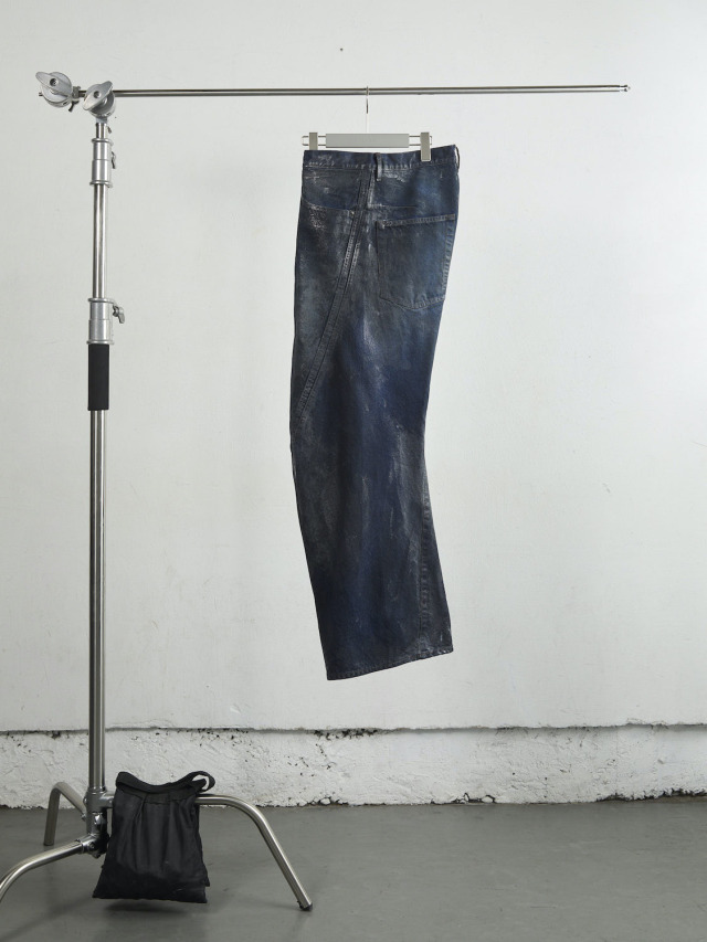 NVRFRGT 3D TWISTED WIDE LEG JEANS LUSTER COATED DARK INDIGO