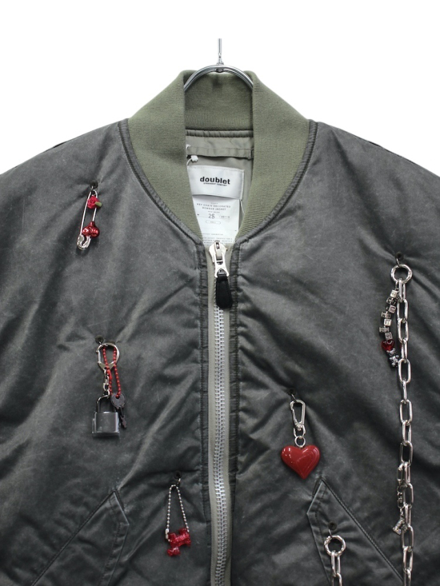 doublet KEY CHAIN DECORATED BOMBER JACKET KHAKI 通販商品