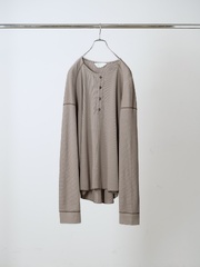 ANCELLM C/CA HENLEY LS T-SHIRT SAND 2026AW