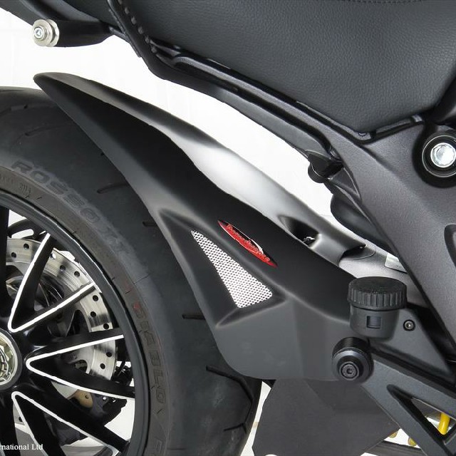 DUCATI >> DIAVEL(15-18） インナーフェンダー Powerbronze