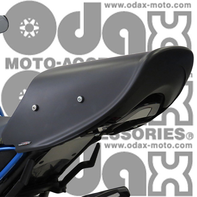 XSR900GPシートカウル Amazon | YAMAHA（ヤマハ） シートカウル レッド XSR900GP Q5K
