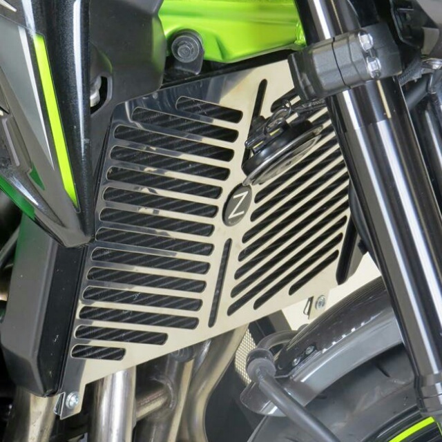 KAWASAKI >> Z900(18-) ラジエターカバー　PowerBronze