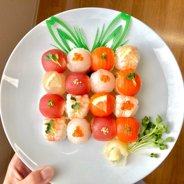 ひまわり食品　海鮮手まり寿司