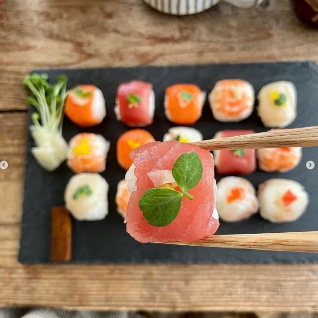 ひまわり食品　海鮮手まり寿司