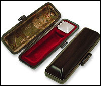 印鑑ケース　高級黒壇　サイズ大　18ミリまでの印鑑が入ります