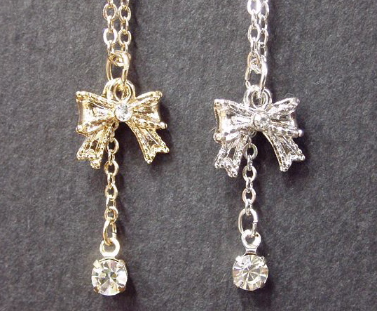 リボン・ストーン下がり