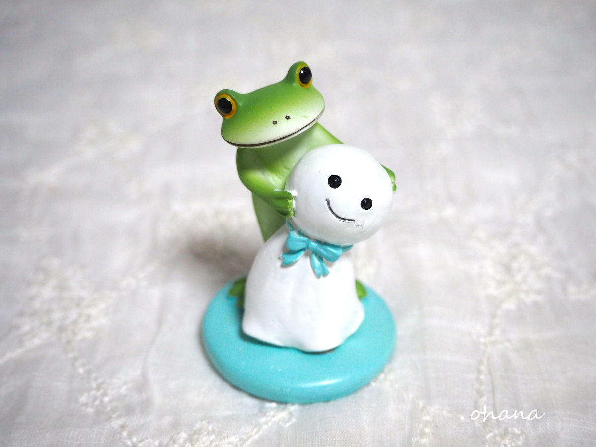 てるてる坊主とカエル