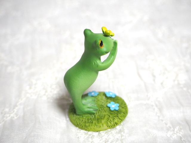 ちょうちょとカエル