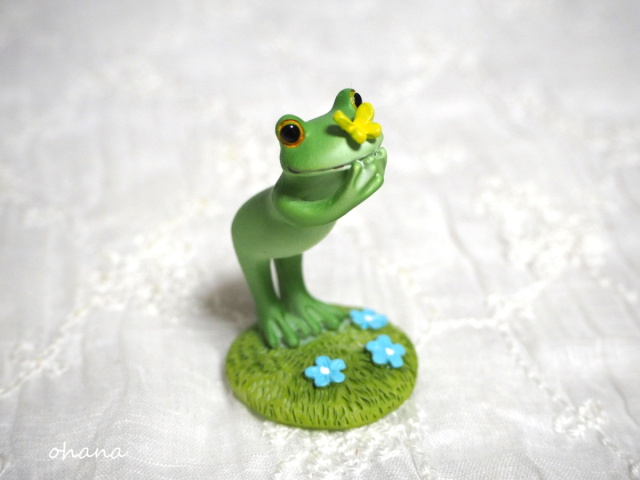 ちょうちょとカエル