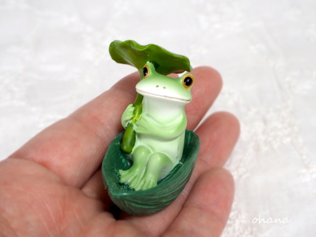 葉っぱボートで出発