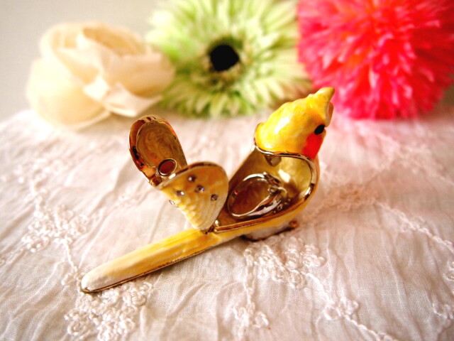 オカメのピーちゃん