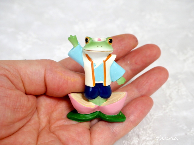 桃タロウカエル
