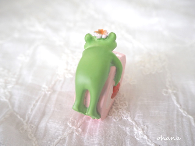 桜のロールケーキ