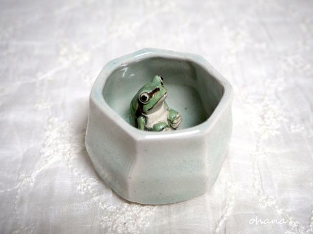 アマガエルのぐいのみ