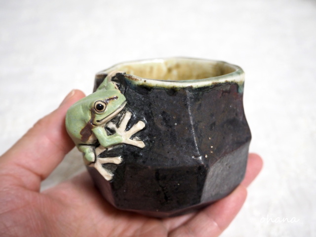 アマガエルの湯のみ