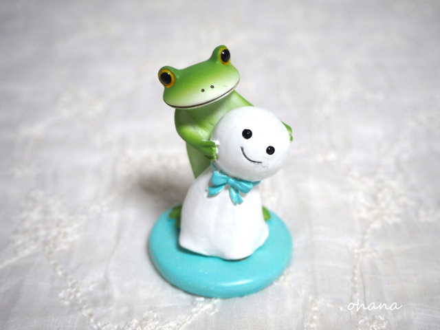 てるてる坊主とカエル