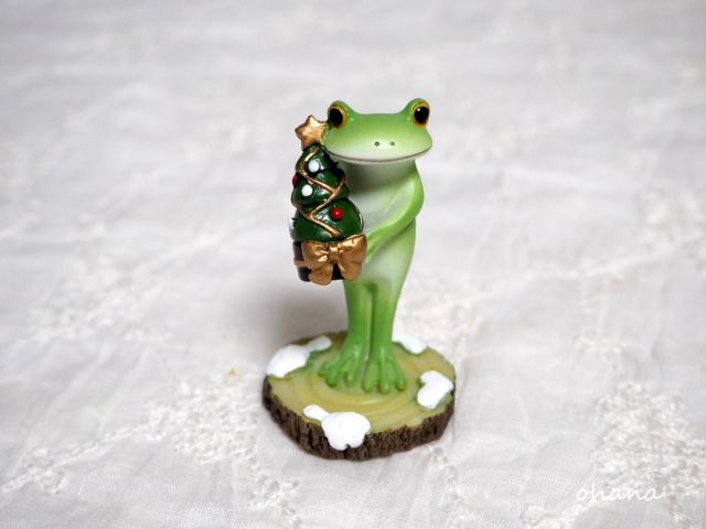 Copeau「クリスマスツリーを持つカエル」
