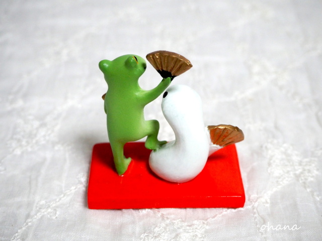 ヘビとお祝いダンス