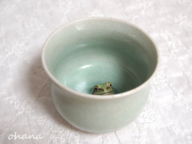 アマガエルの湯呑み
