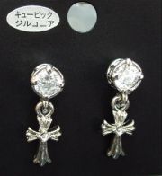 クロスピアス