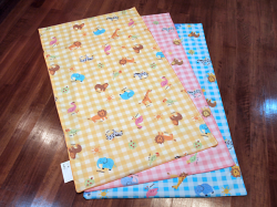 ■ お昼寝布団 専用敷き布団カバー　アニマルランド（縁取）