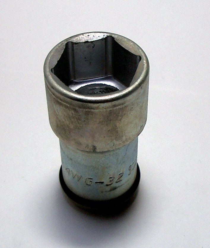 4ＷＧ　32　薄型セミロングソケット