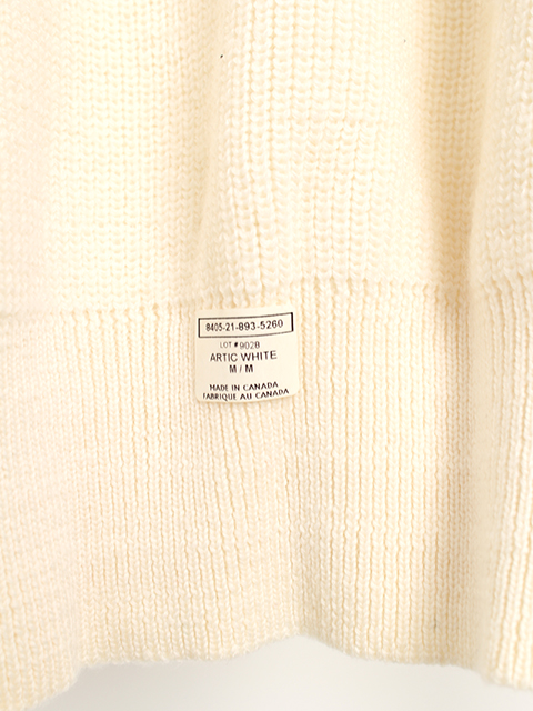 カナダ海軍サブマリンニットキナリ