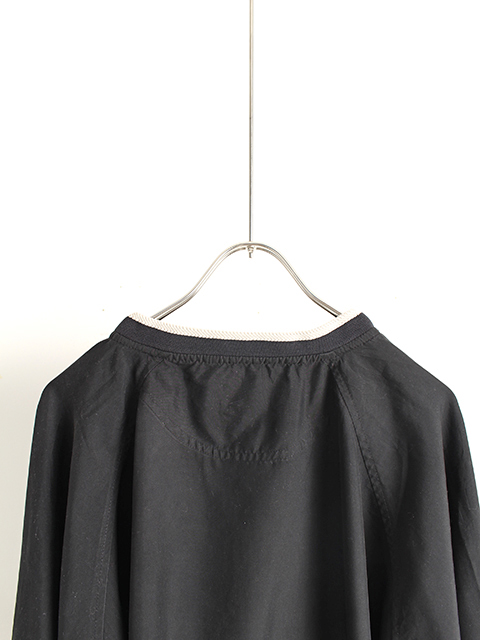 OIKOS刺繍ゴルフジャケットAUSTINブラックUSED