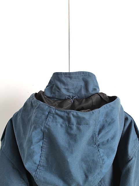 カナダ軍LOGISTIKコットンナイロンジャケットフロントジップベルクロUSED