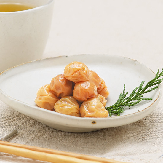 恋梅 1kg｜恋梅｜幻の梅の岡畑農園 - 本紀州手造り高級梅干専門店 -