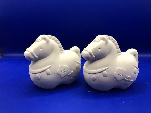 石膏型 干支 午 ウマ K-13 W76×H68ｍｍ 2個入り 民芸 小 陶芸用 型 陶芸 陶芸教室 干支 型 鋳込み