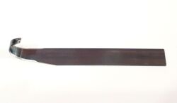 仕上げ用カンナ　No.28　黒帯鉄製　長さ150～170ｍｍ　陶芸用　高台をつけたり、側面の肉厚の調整に　