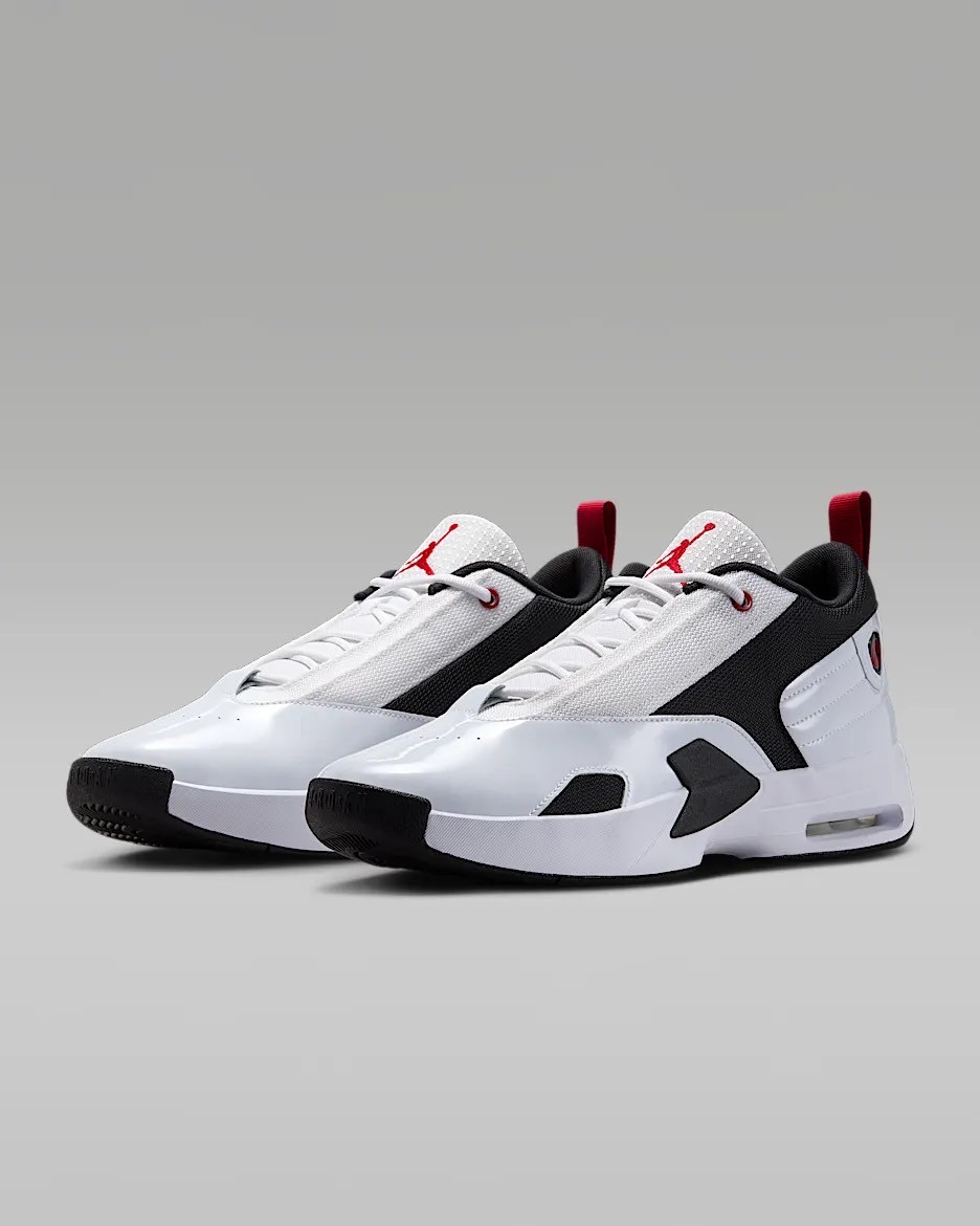 NIKE　ナイキ　バスケットボールシューズ　マックスオーラ バッシュ　スニーカー Jordan ジョーダン ナイキ バッシュ マックスオーラ 2 人気