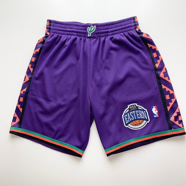 NBA バスケットボールプロショップ ステップバイステップ