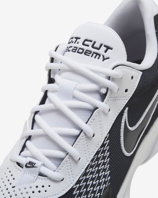 ゲリラ価格NIKE G.T.カットアカデミー　003カラー　26.0㎝ ナイキ（NIKE）（メンズ）バスケットシューズ シューズ エア