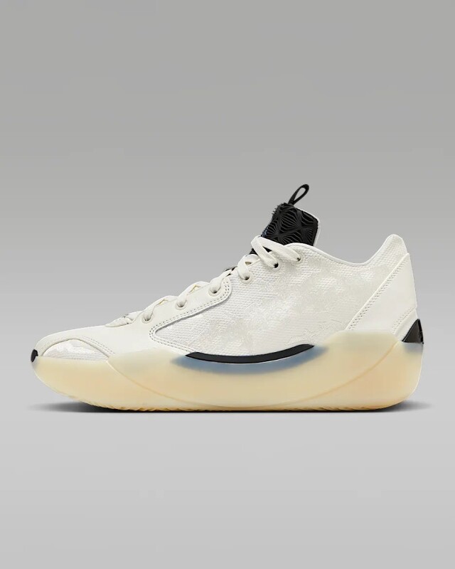 AIR JORDAN TYPE 39 ジョーダン39 4回使用　29cm Meet Michael Jordan's Newest Signature Shoe: The Air Jordan