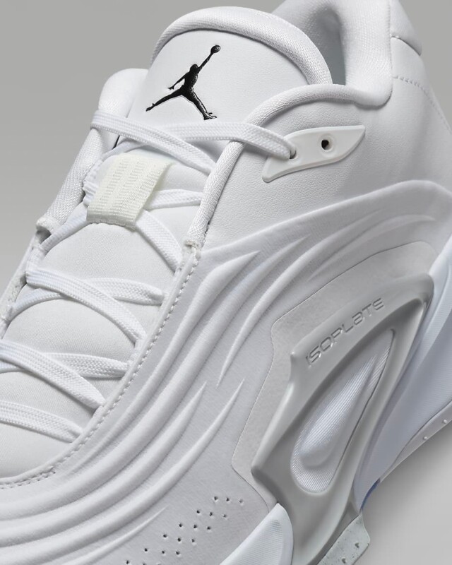 FQ7455-106 / JORDAN / ジョーダン / JORDAN LUKA 3 PF TEAM BANK