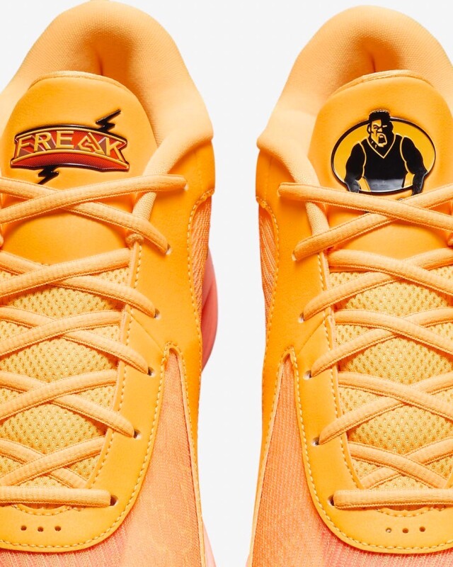 ★決算特価商品★ ポイント2倍！】 ナイキ / EP 6 FREAK ZOOM NIKE / FJ7807-601 シューズ(男性用)