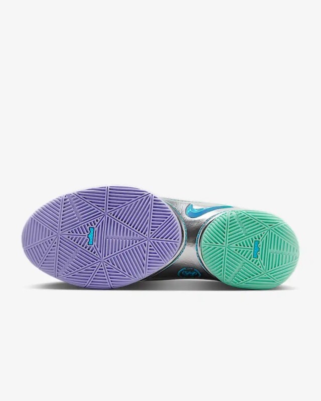 11月15日発売】【ポイント2倍！】FZ1098-100 / NIKE / ナイキ