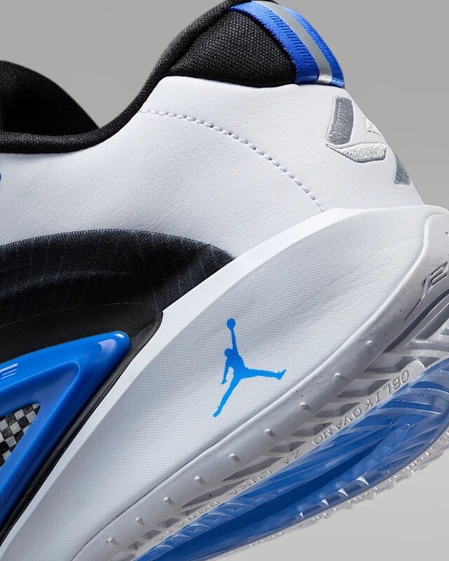 1月1日発売】【ポイント2倍！】FQ1285-003/ JORDAN / LUKA 3 PF