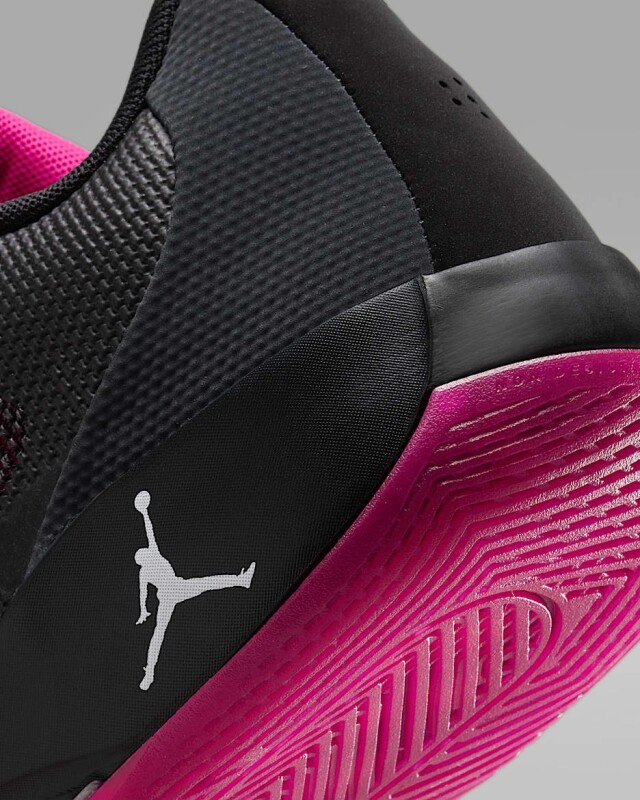 LUKA.77 PF ルカ・ドンチッチ ジョーダン　バスケ バッシュ　シューズ LUKA.77 PF ルカ・ドンチッチ ジョーダン バスケ バッシュ